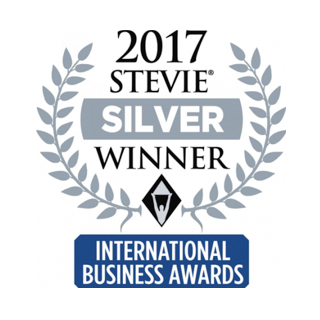 Silver logotipo de los ganadores de los premios Stevie International Business Awards 2017.